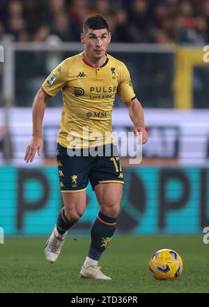 Genua, Italien, 15. Dezember 2023. Ruslan Malinovskyi vom CFC Genua während des Spiels der Serie A bei Luigi Ferraris, Genua. Der Bildnachweis sollte lauten: Jonathan Moscrop / Sportimage Stockfoto