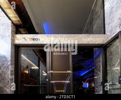 Innenraum des Museums für Radio und Fernsehen im Rai Produktionszentrum im Stadtzentrum von Turin, Region Piemont, Italien Stockfoto