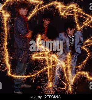 Neue Romantische Rockband Askari, Johannesburg, Südafrika, 1986. Aus der Sammlung - südafrikanische Musiker 1980er - Don Minnaar fotografisches Archiv Stockfoto