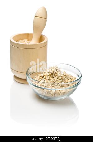 Müsli in Schüssel und Mörtel Stockfoto