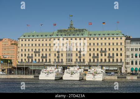 Grand Hotel, Soedra Blasieholmshamnen, Norrstroem, Schweden, Stockholm, Schweden Stockfoto