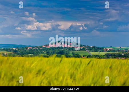 Stolpen ist eine kleine Stadt in Sachsen. Die Stadt liegt rund 25 Kilometer östlich von Dresden und gehört zum Landkreis Sächsische Schweiz-Ost Stockfoto