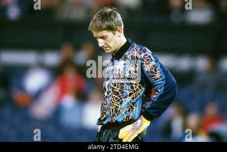 Fußball, firo: 24/1996 Fußball-Europameisterschaft Euro-Europameisterschaft Vorbereitung, Freundschaftsspiel, Vorbereitung auf das Nationalspiel 1996, Archivfotos, Archivfoto, Archiv Deutschland - Niederlande 0:1 Edwin van der SAR, Halbfigur Stockfoto