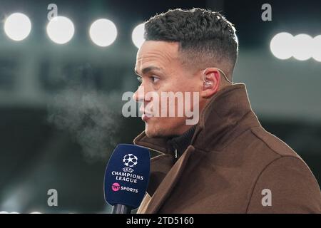 Der ehemalige Fußballspieler, Fernsehexperte und Moderator Jermaine Jenas während des Spiels Newcastle United FC gegen AC Milan UEFA Champions League Gruppe F im St.James' Park, Newcastle, Vereinigtes Königreich am 13. Dezember 2023 Stockfoto