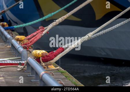 Göteborg, Schweden - Oktober 29 2022: Anlegeplätze eines großen Kreuzfahrtschiffs Stockfoto