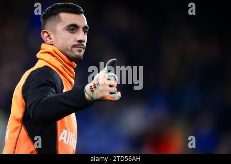 Genua, Italien. 15. Dezember 2023. Mattia Perin von Juventus FC gestet während des warm-up vor dem Fußballspiel der Serie A zwischen Genua CFC und Juventus FC. Quelle: Nicolò Campo/Alamy Live News Stockfoto