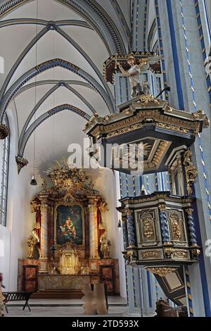 Innenraum der Name-Jesu-Kirche, Bonn, Deutschland. Stockfoto