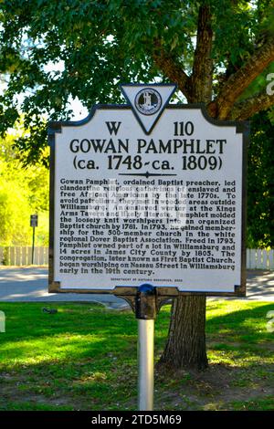 Historische Markierung für Gowan Pamflet, Leiter der Baptist Church Gemeinde in Williamsburg, VA Stockfoto