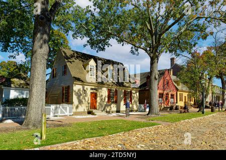 Geschäfte in der Duke of Gloucester Street, Colonial Williamsburg, Virginia Stockfoto