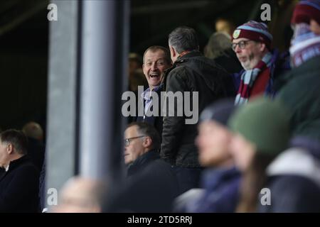 Burnley, Großbritannien. Dezember 2023. Alastair Campbell vor dem Premier League-Spiel zwischen Burnley und Everton in Turf Moor, Burnley, am Samstag, den 16. Dezember 2023. (Foto: Pat Scaasi | MI News) Credit: MI News & Sport /Alamy Live News Stockfoto