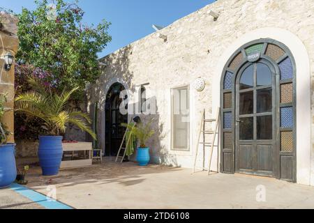 Urlaub Marokko Essaouira Strand Sand Architektur Tiere Pferde Kamele Arabisch Marokkanische Sommer Sport Meer Stockfoto