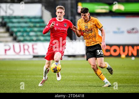 Newport, Großbritannien, 16. Dezember 2023. Harvey Rodgers während des Sky Bet EFL League 2 Fußballspiels zwischen Newport County FC und Grimsby Town FC im Rodney Parade Stadium, Newport, UK.Credit: Jon Corken/Alamy Live News Stockfoto