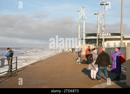 Blick auf die Promenade, an einem kalten Wintertag, Edinburgs, Blackpool, Lancashire, Großbritannien, Europa Stockfoto