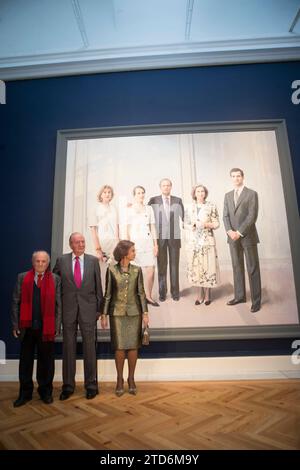 Madrid, 12.03.2014. Die Könige Don Juan Carlos und Doña Sofía besuchen das Gemälde von Antonio López im königlichen Palast. Foto: Ángel de Antonio Archdc. Quelle: Album / Archivo ABC / Ángel de Antonio Stockfoto