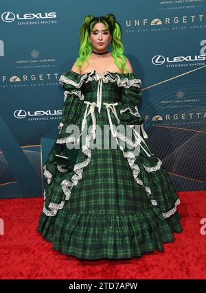Beverly Hills, Kalifornien, USA. Dezember 2023. Yoko Okomura kommt am 16. Dezember 2023 in Beverly Hills, CA. Kredit: Lisa OConnor/AFF-USA.com Kredit: AFF/Alamy Live News Stockfoto
