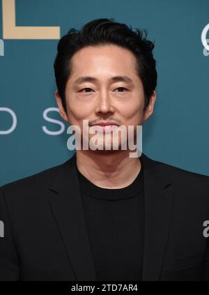 Beverly Hills, Kalifornien, USA. Dezember 2023. Steven Yeun kommt am 16. Dezember 2023 in Beverly Hills, CA. Kredit: Lisa OConnor/AFF-USA.com Kredit: AFF/Alamy Live News Stockfoto