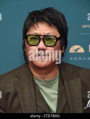 Beverly Hills, Kalifornien, USA. Dezember 2023. Benedict Wong kommt am 16. Dezember 2023 in Beverly Hills, CA. Kredit: Lisa OConnor/AFF-USA.com Kredit: AFF/Alamy Live News Stockfoto