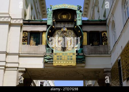 Wien Österreich - Ankeruhr - Ankeruhr Uhr Stockfoto