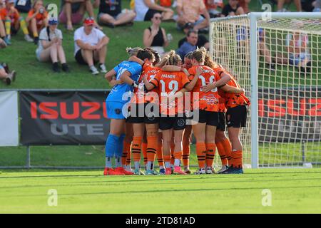 Perry Park, Queensland, Australien, 17. Dezember 2023: Brisbane feiert das Eröffnungstor beim Spiel der Liberty A League zwischen Brisbane Roar FC und Western Sydney Wanderers FC im Perry Park, Brisbane, Australien. (Matthew Starling / SPP) Stockfoto