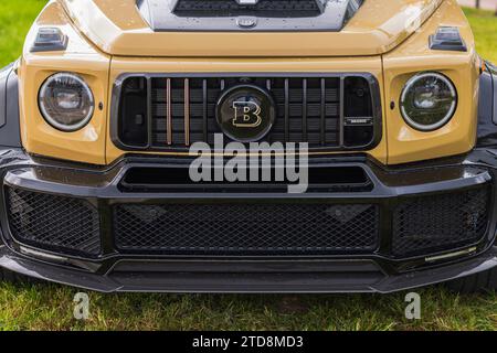 Vorderansicht des Mercedes-Benz BRABUS SUV der G-Klasse. Miami Beach. USA. Stockfoto