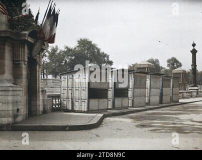 Paris (8. Arrondissement), Frankreich Abonnement Kaserne neben der Statue von Straßburg, Place de la Concorde, Inschrift, Information, erster Weltkrieg, Statue, Poster, Platz, Kaserne, Anti-Bombenschutz, Kriegsanstrengungen, Arbeitskrieg, Patriotismus, Flag, Frankreich, Paris, Abonnementbüros Place de la Concorde, Elsass [in Verbindung mit], Concorde, 16.07/1918 - 16.07.1918, Léon, Auguste, Fotograf, Autochrome, Foto, Glas, Autochrome, Foto, positiv, Horizontal, Format 9 x 12 cm Stockfoto