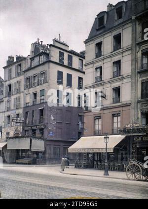 Paris (6. Arr.), Frankreich die Straßen von Sèvres und Abbé Grégoire, Registrierung, Information, Wohnraum, Architektur, Wirtschaftsaktivität, Schild, Handelsregistrierung, Straße, Bezirk, Verfall, unhygienische Bedingungen, Café, Bar, Geschäft, marquise, Catering, Gastfreundschaft, Frankreich, Paris, Ecke der Straßen Sèvres und Abbé Grégoire, Arrondissement VI, 28.05/1920 - 28.05.1920, Léon, Auguste, Fotograf, Autochrome, Foto, Glas, Autochrome, Foto, positiv, Vertikal, Format 9 x 12 cm Stockfoto