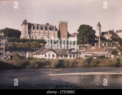 Pau, Basses-Pyrénées, Frankreich, Habitat, Architektur, Inschrift, Information, Kunst, wirtschaftliche Tätigkeit, Fabrik, Werkstatt, Turm, Fluss, öffentliche zivile Architektur, kommerzielle Inschrift, Renaissance, Kamin, Industrie, Palast, Schloss, Frankreich, Pau, das Schloss Henri IV. und das Geben, Pau, 27.08/1920 - 27.08.1920, Cuville, Fernand, 1920-1921 - Charente, Gironde, Basse-Pyrénées, Hautes Pyrénées - Fernand Cuville, Autochrome, Foto, Glas, Autochrome, Foto, positiv Stockfoto