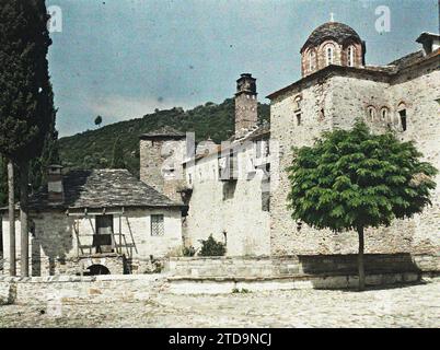 Das Kloster Esphigmenou, Griechenland, Religion, Kunst, Habitat, Architektur, Christentum, Kloster, Mittelalter, religiöse Architektur, Mount Athos, Esphiguemenou, Äußere des Klosters Esphigmenou, Mont Athos, 14/09/1913 - 14/09/1913, Passet, Stéphane, Fotograf, 1913 - Balkan, Griechenland, Bulgarie - Stéphane Passet - (30. August-21. Oktober), Autochrome, Foto, Glas, Autochrome, Foto, positiv Stockfoto