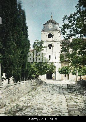 Das Kloster von Esphigmenou, Griechenland, Religion, Habitat, Architektur, Christentum, Turm, Uhr, Kloster, asphaltierte Straße, religiöse Architektur, Berg Athos, Esphiguemenou, Eintritt zum Kloster Esphigmenou, Mont Athos, 14/09/1913 - 14/09/1913, Passet, Stéphane, Fotograf, 1913 - Balkan, Griechenland, Bulgarie - Stéphane Passet - (30. August-21. Oktober), Autochrome, Foto, Glas, Autochrome, Foto, positiv Stockfoto