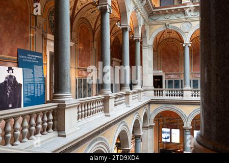 Wien, Österreich 30. September 2023. Haupthalle des Museums für angewandte Kunst (MAK) aus dem 19. Jahrhundert Stockfoto