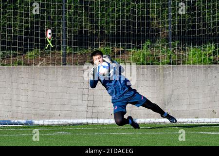 Swansea, Wales. 25. November 2023. Action aus dem U16 Professional Development League Cup Spiel zwischen Swansea City und AFC Bournemouth in der Swansea City Academy in Swansea, Wales, Großbritannien am 25. November 2023. Quelle: Duncan Thomas/Majestic Media. Stockfoto