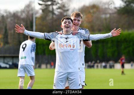 Swansea, Wales. 25. November 2023. Action aus dem U16 Professional Development League Cup Spiel zwischen Swansea City und AFC Bournemouth in der Swansea City Academy in Swansea, Wales, Großbritannien am 25. November 2023. Quelle: Duncan Thomas/Majestic Media. Stockfoto