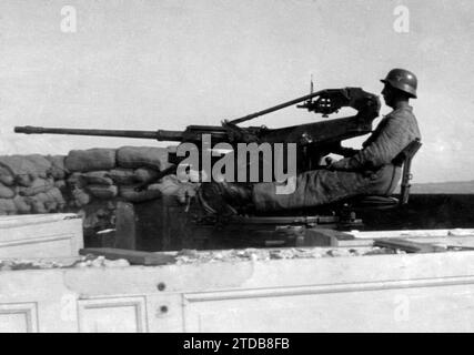 Deutsche Flugabwehrkanone FLAK30 2cm / 20mm - Wehrmacht Luftwaffe Flugabwehrkanone FLAK 30 2 cm / 20 mm Stockfoto