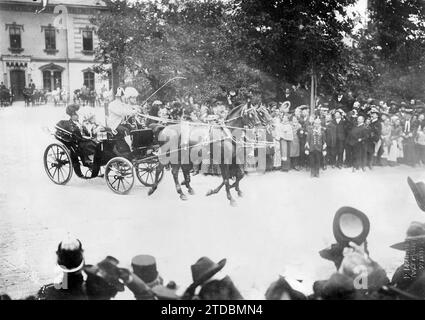 05/31/1906. Wien. Kaiser Wilhelm spaziert durch die Straßen der Hauptstadt in Gesellschaft von Kaiser Franz Joseph von Österreich. Quelle: Album / Archivo ABC / Valerian Gribayedoff Stockfoto