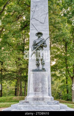 Statue des Infanterie-Soldaten am Confederate Memorial im Fort Donelson National Battlefield in Dover, Tennessee. Stockfoto