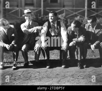 Edgar Neville, Oliver Hardy und Stan Laurel (der Fette und der dünne in Spanien), Eduardo Ugarte und José López Rubio 1929 in Hollywood. Quelle: Album/Archivo ABC Stockfoto