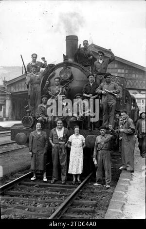 08/26/1936. Einer der Züge, die Bilbao verließen und Milizen in Richtung Baskenland fuhren. Quelle: Album / Archivo ABC / Telesforo Gil Del Espinar Stockfoto