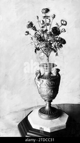 12/31/1905. Die goldene Rose – Geschenk von Papst Pius Xi an Königin Victoria Eugenie. Quelle: Album/Archivo ABC Stockfoto