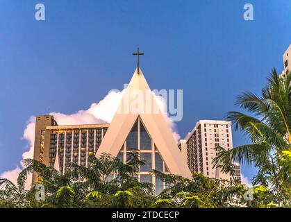 St. Augustine by the Sea Catholic Church Building Honolulu Oahu Hawaii. Ursprünglich 1854 gegründet. Die neue Kirche wurde 1962 gegründet. Stockfoto