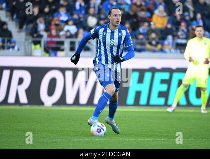 Karlsruhe, Deutschland. Dezember 2023. Fußball: Bundesliga 2, Karlsruher SC - SV Elversberg, Spieltag 17, BBBank Wildpark. Robin Bormuth aus Karlsruhe. Quelle: Uli Deck/dpa/Alamy Live News Stockfoto