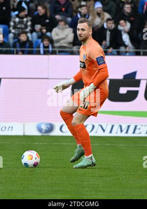 Karlsruhe, Deutschland. Dezember 2023. Fußball: Bundesliga 2, Karlsruher SC - SV Elversberg, Spieltag 17, BBBank Wildpark. Nicolas Kristoff aus Elversberg. Quelle: Uli Deck/dpa/Alamy Live News Stockfoto