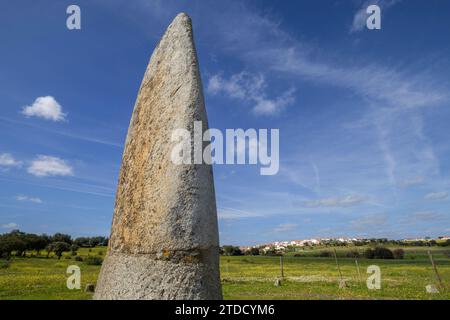 Menhir de Bulhoa , proximo a Monsaraz, Telheiro, Alentejo, , Portugal Stockfoto