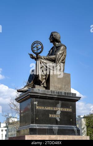 Denkmal für Nikolaus Kopernikus in der polnischen Hauptstadt. Stockfoto