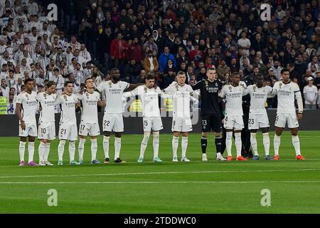 Madrid, Madrid, Spanien. Dezember 2023. Spieler von Real Madrid während des Fußballspiels La Liga zwischen Real Madrid CF und Villarreal CF im Santiago Bernabeu Stadion in Madrid, Spanien, 17. Dezember 2023 (Foto: © Ruben Albarran/ZUMA Press Wire) NUR REDAKTIONELLE VERWENDUNG! Nicht für kommerzielle ZWECKE! Stockfoto