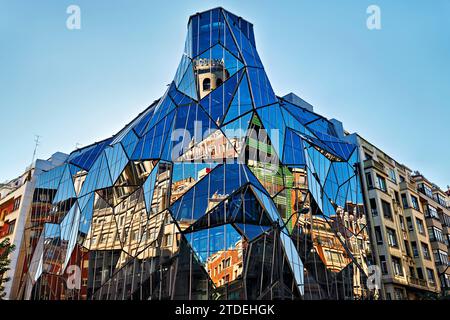 Bilbao Biscaya Spanien. Dpto. Sanidad Ledo Arteche. Modernes Gebäude Stockfoto