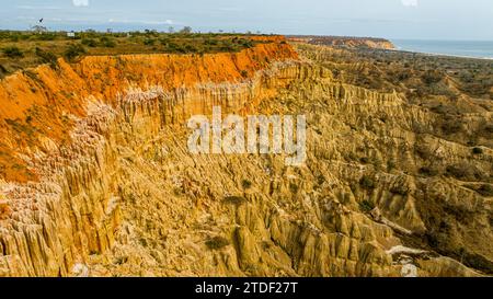 Luftlinie der Sandsteinerosionslandschaft von Miradouro da Lua (Aussichtspunkt des Mondes), südlich von Luanda, Angola, Afrika Stockfoto