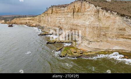 Schiffswrack-Strand, Bucht von Santiago, Luanda, Angola, Afrika Stockfoto