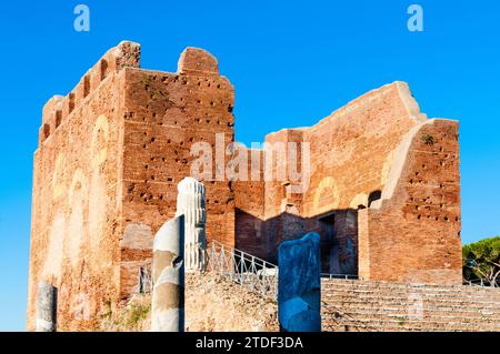 Capitolium, archäologische Stätte Ostia Antica, Ostia, Provinz Rom, Latium (Latium), Italien, Europa Stockfoto