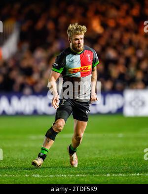 LONDON, VEREINIGTES KÖNIGREICH. Dezember 2023. Tyrone Green von Harlequins in Aktion während Harlequins vs Stade Toulousain - Investec Champions Cup im Stoop Stadium am Sonntag, 17. Dezember 2023. LONDON ENGLAND. Quelle: Taka G Wu/Alamy Live News Stockfoto