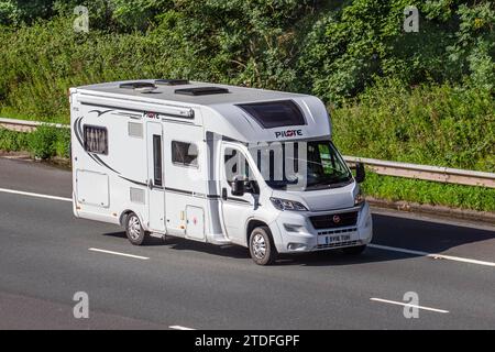 2016 FIAT Pilote Essentiel P716, Fiat Ducato 2,3 Multijet-Motor mit 130 ps Stockfoto